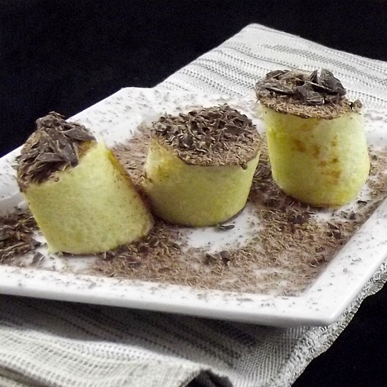 GIRELLE DI CRESPELLE AL CIOCCOLATO