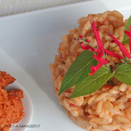 risotto-bitto-pesto-mandorle-pomodori